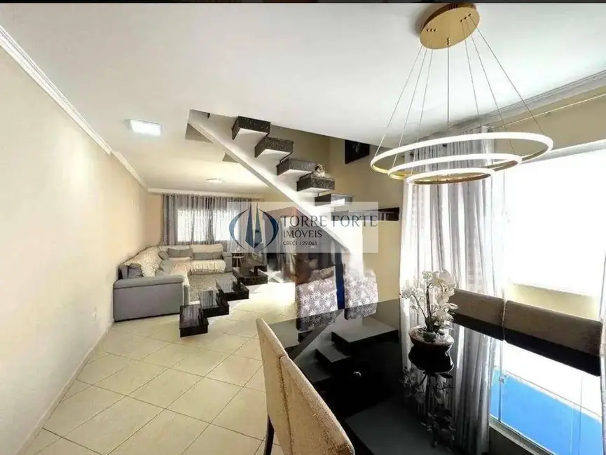 Foto 2 de Casa com 3 quartos à venda, 150m2 em Vila Granada, São Paulo - SP