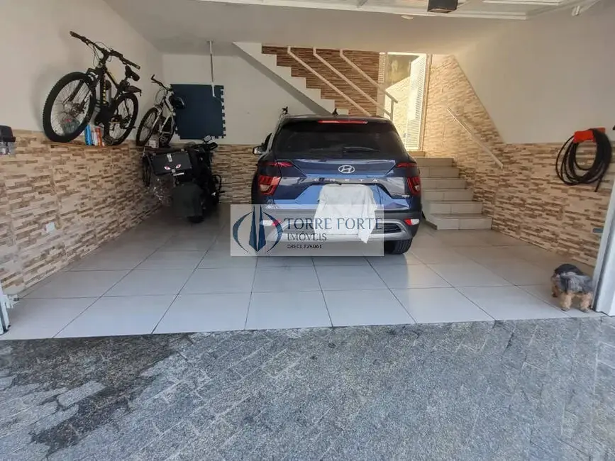 Casa com 3 quartos à venda, 215m2 em Jardim Clímax, São Paulo - SP - imagem 2 Foto 2 de Casa com 3 quartos à venda, 215m2 em Jardim Clímax, São Paulo - SP
