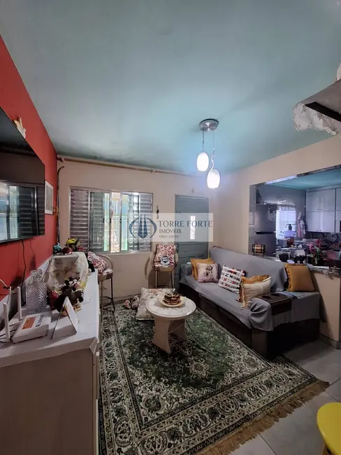 Foto 3 de Casa com 3 quartos à venda, 160m2 em Vila Campanela, São Paulo - SP