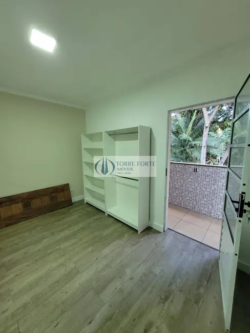 Foto 9 de Casa com 2 quartos à venda, 69m2 em Vila Curuçá, São Paulo - SP