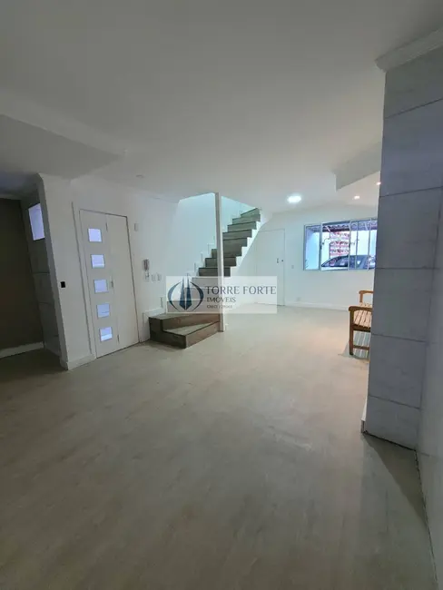 Foto 2 de Casa com 2 quartos à venda, 69m2 em Vila Curuçá, São Paulo - SP