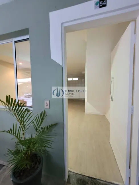 Foto 6 de Casa com 2 quartos à venda, 69m2 em Vila Curuçá, São Paulo - SP