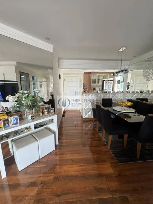 Apartamento com 3 quartos à venda, 100m2 em Parque Maria Luiza, São Paulo - SP - imagem 5 Foto 5 de Apartamento com 3 quartos à venda, 100m2 em Parque Maria Luiza, São Paulo - SP