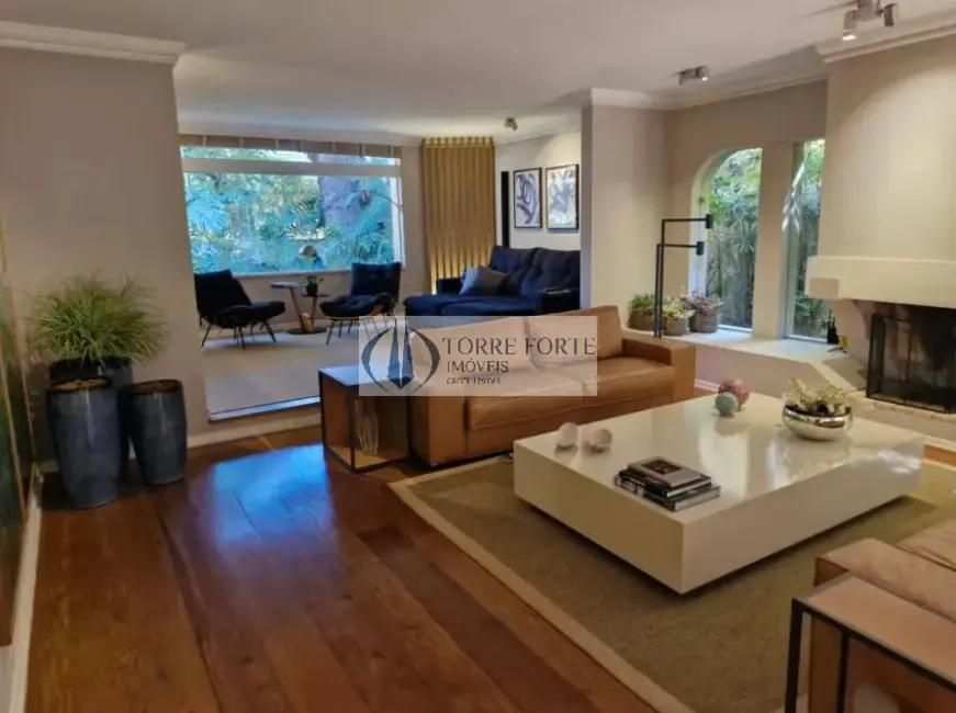 Foto 2 de Casa com 4 quartos à venda, 532m2 em Cidade Jardim, São Paulo - SP