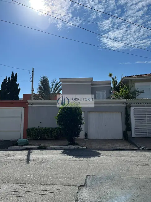 Foto 1 de Casa com 3 quartos para alugar, 400m2 em Planalto Paulista, São Paulo - SP