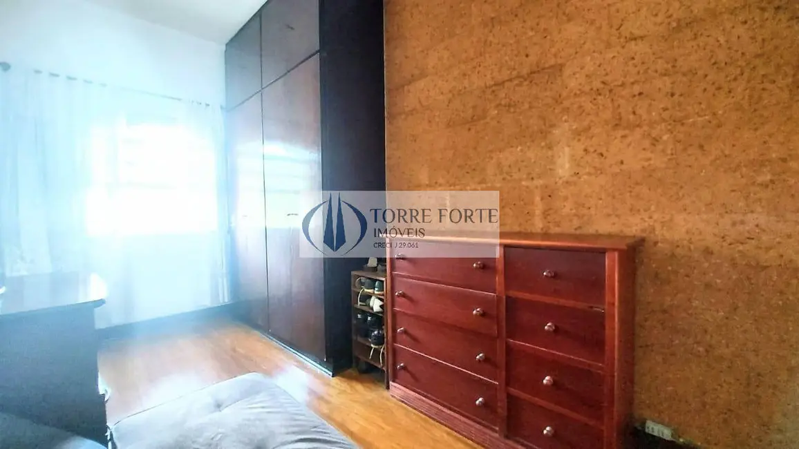 Casa com 3 quartos à venda, 180m2 em Lapa, São Paulo - SP - imagem 9 Foto 9 de Casa com 3 quartos à venda, 180m2 em Lapa, São Paulo - SP