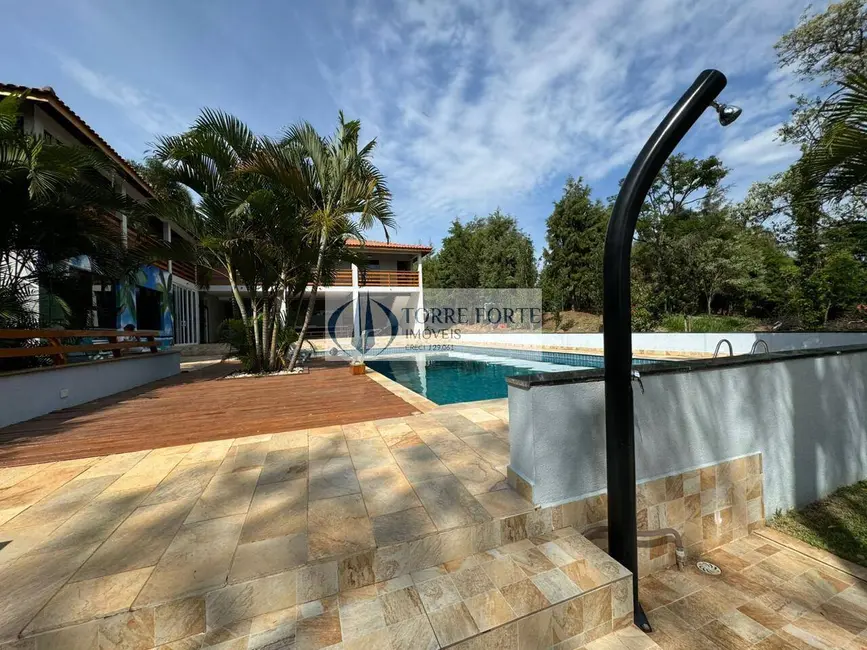 Chácara com 9 quartos à venda, 740m2 em Conjunto Habitacional União, Itu - SP - imagem 2 Foto 2 de Chácara com 9 quartos à venda, 740m2 em Conjunto Habitacional União, Itu - SP