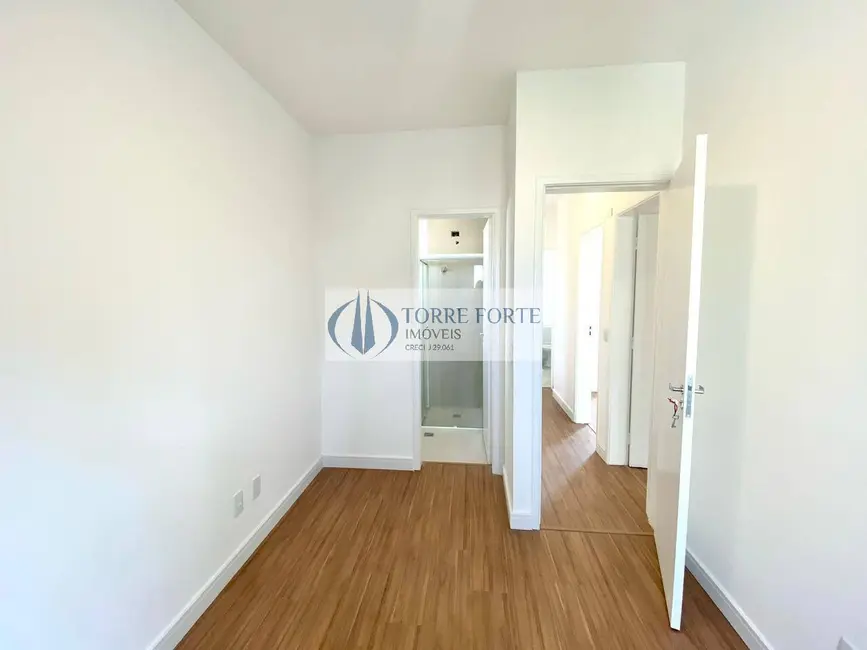 Foto 9 de Sobrado com 3 quartos à venda, 157m2 em Chora Menino, São Paulo - SP