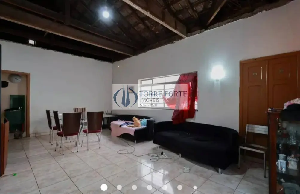 Casa com 3 quartos à venda, 250m2 em Vila Prado, São Paulo - SP - imagem 3 Foto 3 de Casa com 3 quartos à venda, 250m2 em Vila Prado, São Paulo - SP
