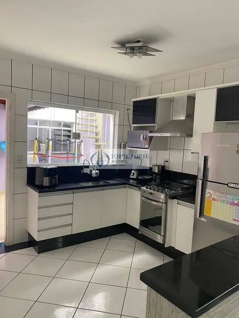 Casa com 3 quartos à venda, 137m2 em Jardim Vila Formosa, São Paulo - SP - imagem 4 Foto 4 de Casa com 3 quartos à venda, 137m2 em Jardim Vila Formosa, São Paulo - SP