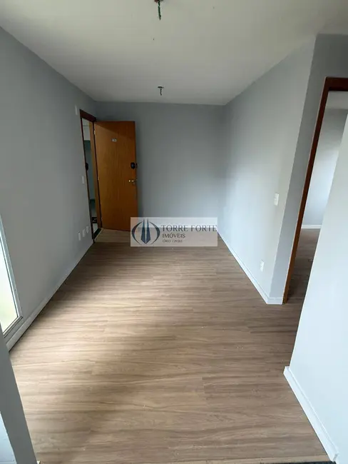 Foto 4 de Apartamento com 2 quartos à venda, 40m2 em Chácara Estância Paulista, Suzano - SP
