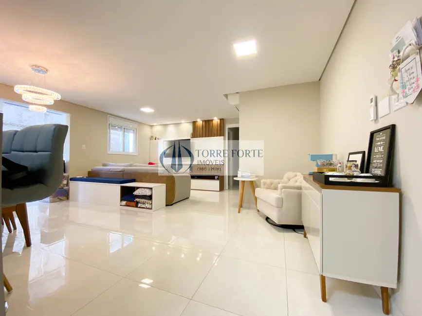 Foto 3 de Apartamento com 2 quartos à venda, 85m2 em Vila Gumercindo, São Paulo - SP