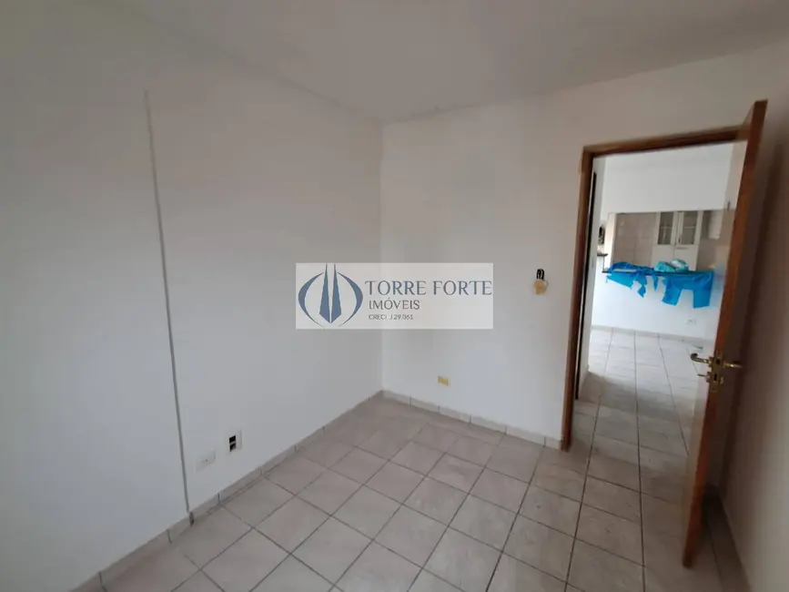 Foto 3 de Apartamento com 2 quartos para alugar, 62m2 em Vila Antonieta, São Paulo - SP