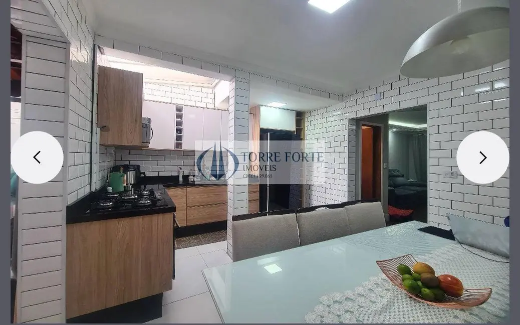 Casa com 2 quartos à venda, 108m2 em Vila Antonieta, São Paulo - SP - imagem 3 Foto 3 de Casa com 2 quartos à venda, 108m2 em Vila Antonieta, São Paulo - SP