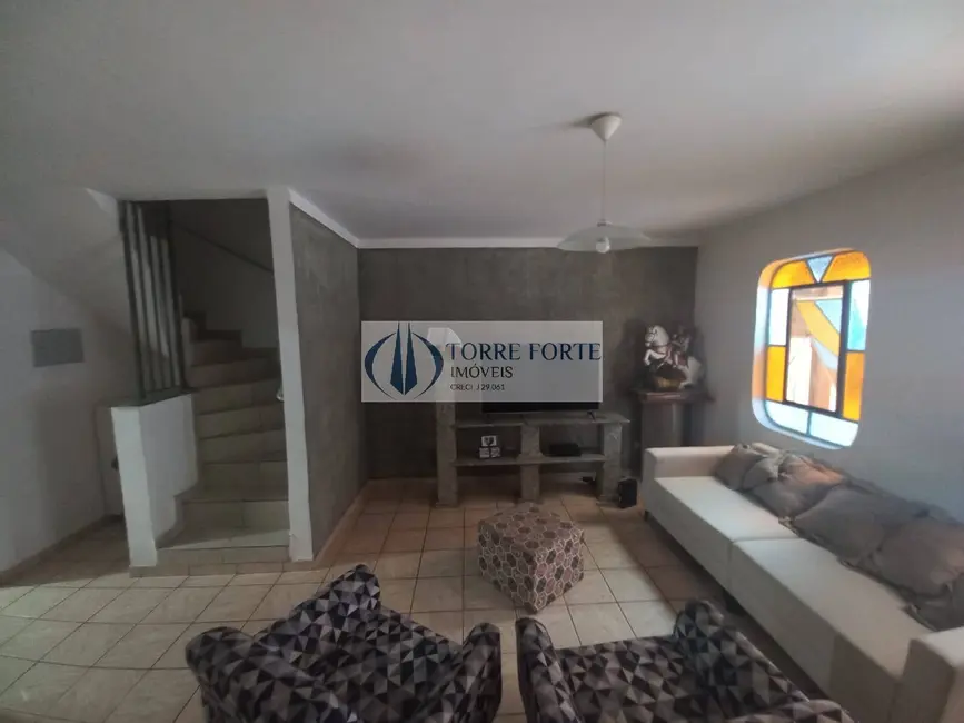 Foto 3 de Casa com 3 quartos à venda, 127m2 em Vila Carrão, São Paulo - SP