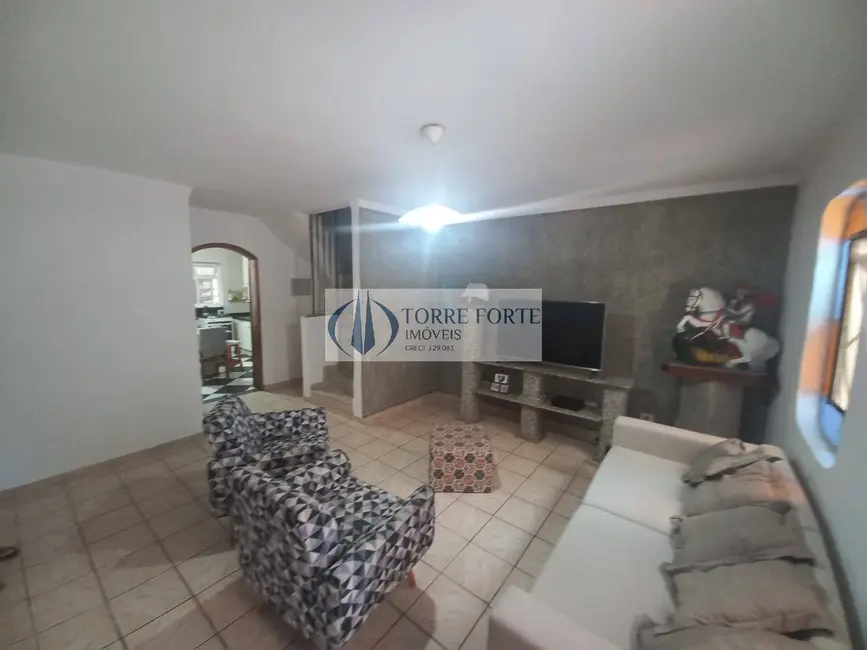 Foto 2 de Casa com 3 quartos à venda, 127m2 em Vila Carrão, São Paulo - SP