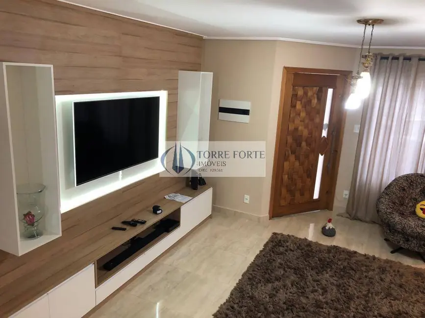 Foto 7 de Casa com 3 quartos à venda, 180m2 em Vila Ivone, São Paulo - SP