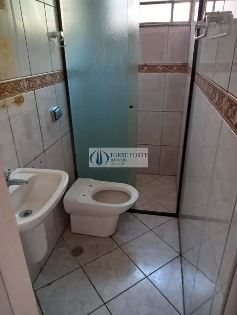 Sobrado com 3 quartos à venda, 189m2 em Vila Antonieta, São Paulo - SP - imagem 5 Foto 5 de Sobrado com 3 quartos à venda, 189m2 em Vila Antonieta, São Paulo - SP