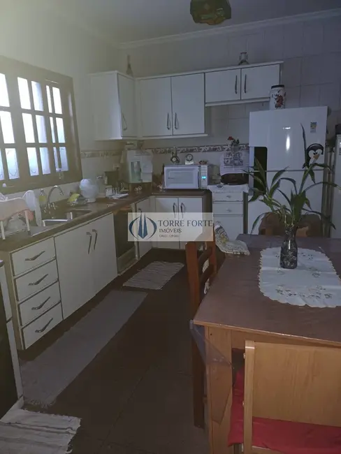 Foto 9 de Casa com 3 quartos à venda, 288m2 em Jardim Guapira, São Paulo - SP