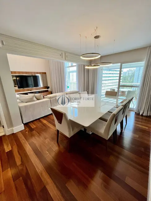 Apartamento com 3 quartos à venda, 170m2 em Vila Suzana, São Paulo - SP - imagem 6 Foto 6 de Apartamento com 3 quartos à venda, 170m2 em Vila Suzana, São Paulo - SP
