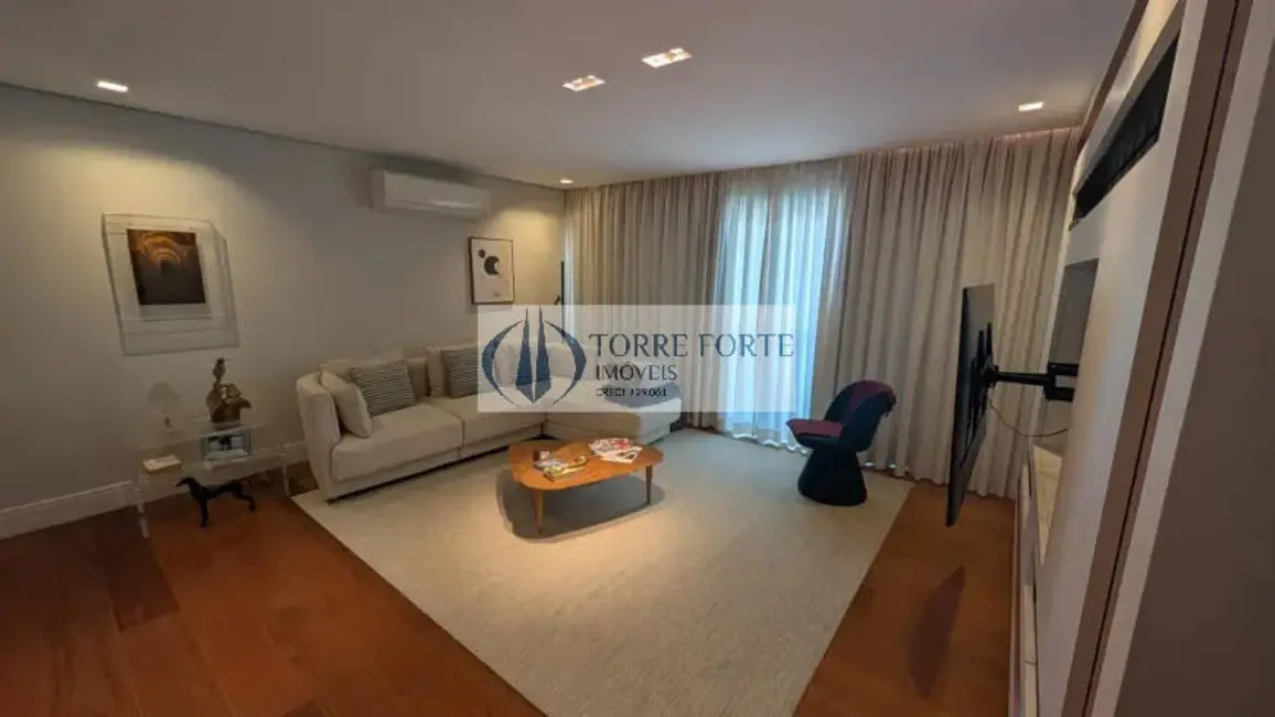 Foto 3 de Apartamento com 4 quartos à venda, 187m2 em Campo Belo, São Paulo - SP