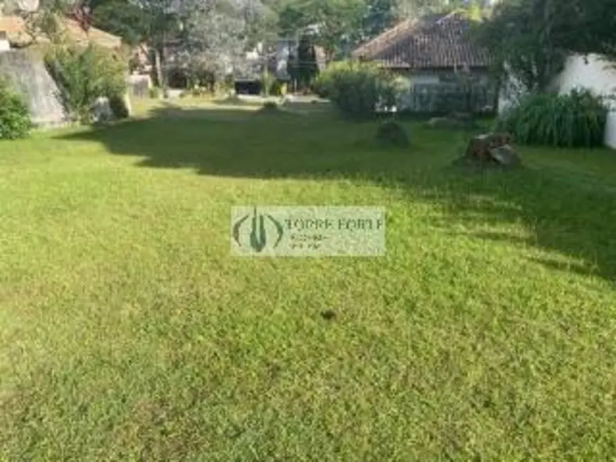 Foto 3 de Terreno / Lote à venda, 466m2 em Aldeia da Serra, Barueri - SP
