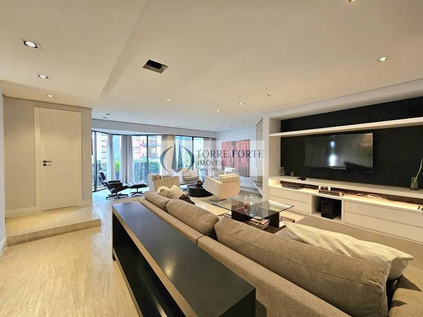 Apartamento com 2 quartos à venda, 163m2 em Itaim Bibi, São Paulo - SP - imagem 4 Foto 4 de Apartamento com 2 quartos à venda, 163m2 em Itaim Bibi, São Paulo - SP