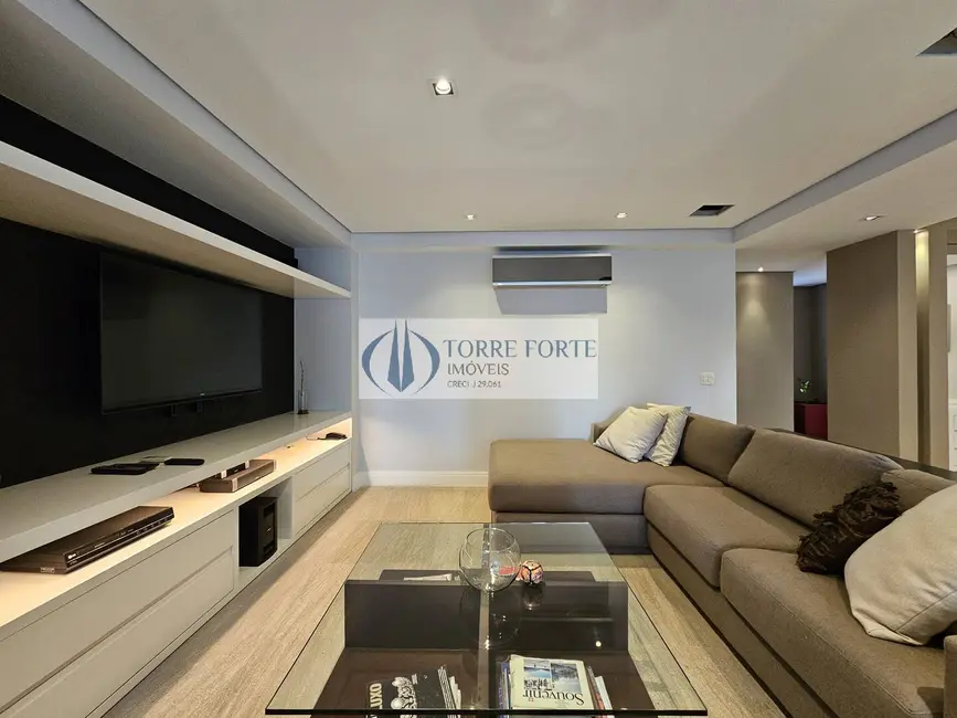 Apartamento com 2 quartos à venda, 163m2 em Itaim Bibi, São Paulo - SP - imagem 3 Foto 3 de Apartamento com 2 quartos à venda, 163m2 em Itaim Bibi, São Paulo - SP