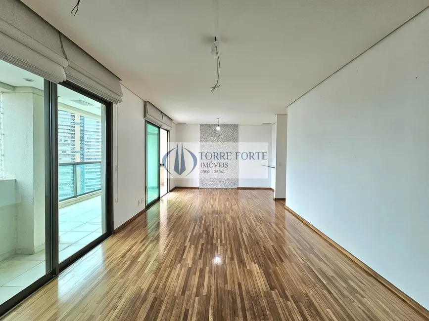 Apartamento com 3 quartos à venda, 147m2 em Brooklin Paulista, São Paulo - SP - imagem 7 Foto 7 de Apartamento com 3 quartos à venda, 147m2 em Brooklin Paulista, São Paulo - SP