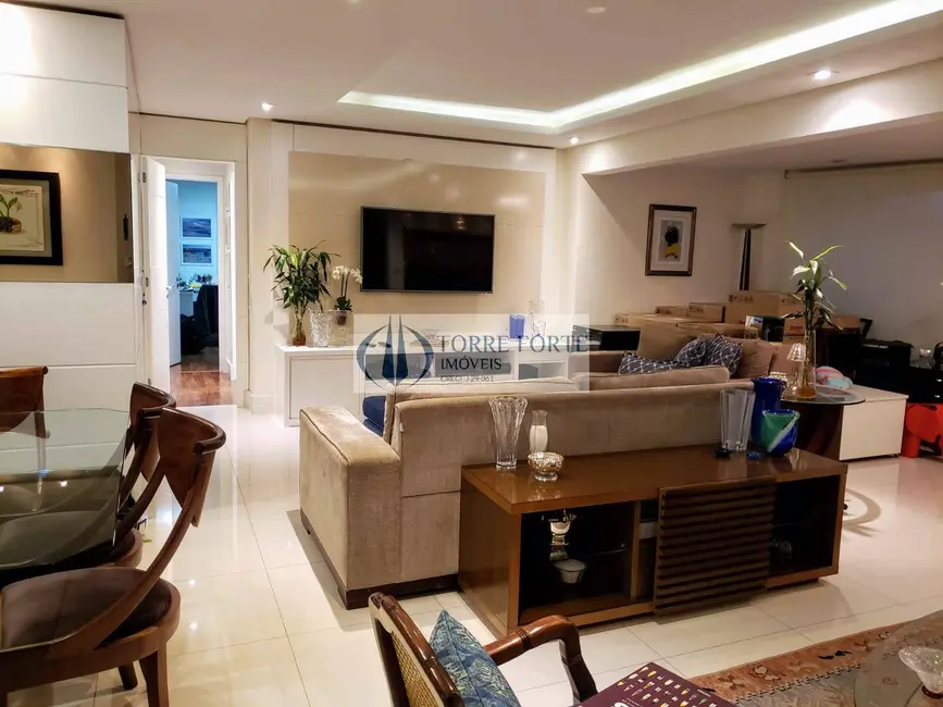 Apartamento com 3 quartos à venda, 145m2 em Indianópolis, São Paulo - SP - imagem 1 Foto 1 de Apartamento com 3 quartos à venda, 145m2 em Indianópolis, São Paulo - SP