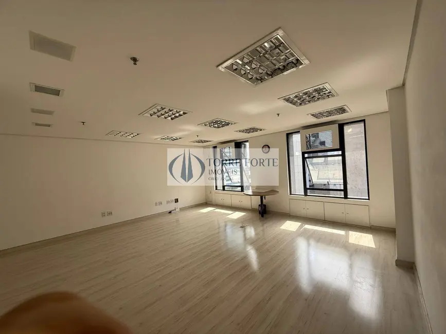 Sala Comercial à venda, 42m2 em Brooklin Paulista, São Paulo - SP - imagem 4 Foto 4 de Sala Comercial à venda, 42m2 em Brooklin Paulista, São Paulo - SP