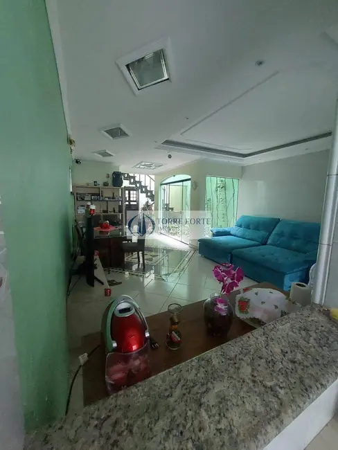 Foto 4 de Sobrado com 3 quartos à venda, 202m2 em Jardim Colorado, São Paulo - SP
