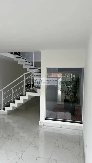 Foto 1 de Casa com 3 quartos à venda, 120m2 em Vila Canero, São Paulo - SP