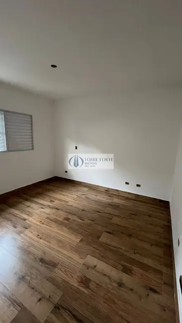 Foto 8 de Casa com 3 quartos à venda, 120m2 em Vila Canero, São Paulo - SP