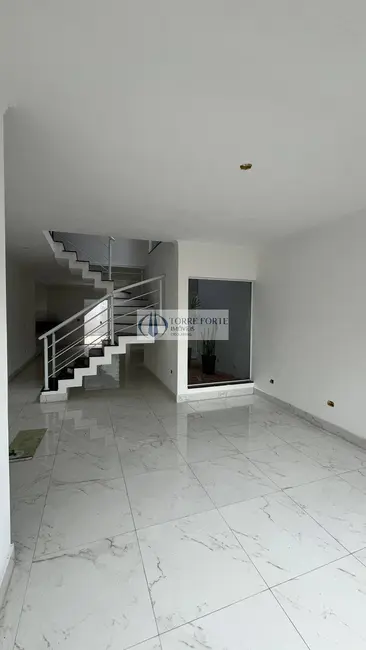 Foto 2 de Casa com 3 quartos à venda, 120m2 em Vila Canero, São Paulo - SP