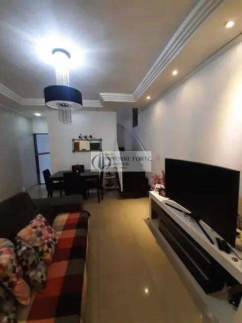 Foto 3 de Casa com 2 quartos à venda, 85m2 em Vila Tolstoi, São Paulo - SP