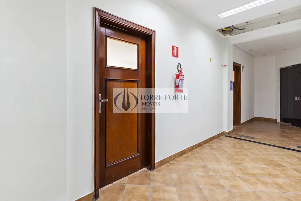 Sala Comercial à venda e para alugar, 44m2 em Centro, São Paulo - SP - imagem 1 Foto 1 de Sala Comercial à venda e para alugar, 44m2 em Centro, São Paulo - SP