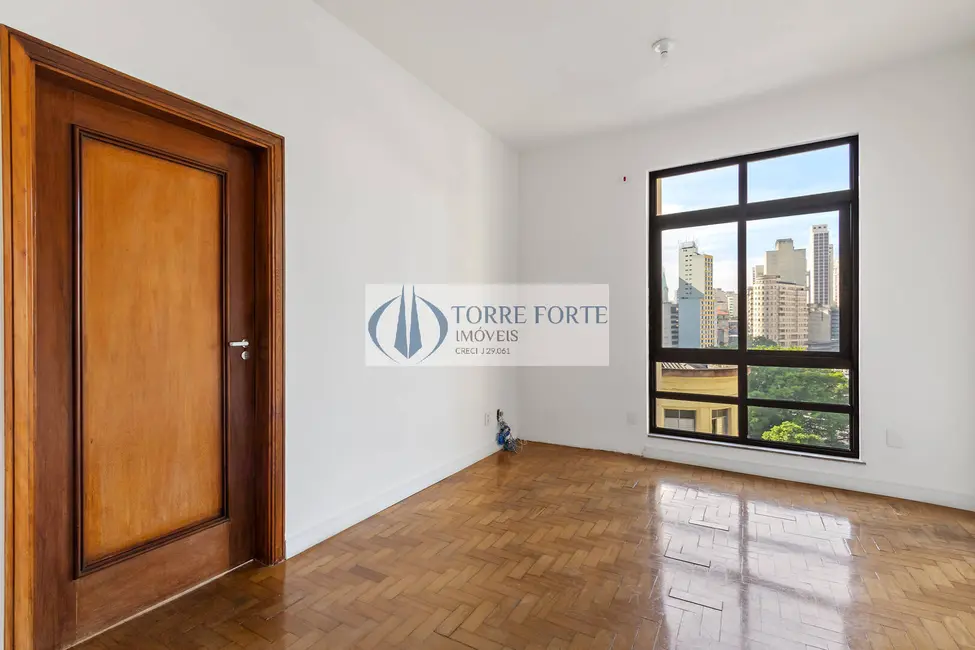 Sala Comercial à venda e para alugar, 44m2 em Centro, São Paulo - SP - imagem 9 Foto 9 de Sala Comercial à venda e para alugar, 44m2 em Centro, São Paulo - SP