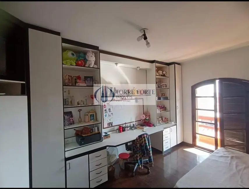 Foto 7 de Sobrado com 4 quartos à venda, 224m2 em Vila Ema, São Paulo - SP