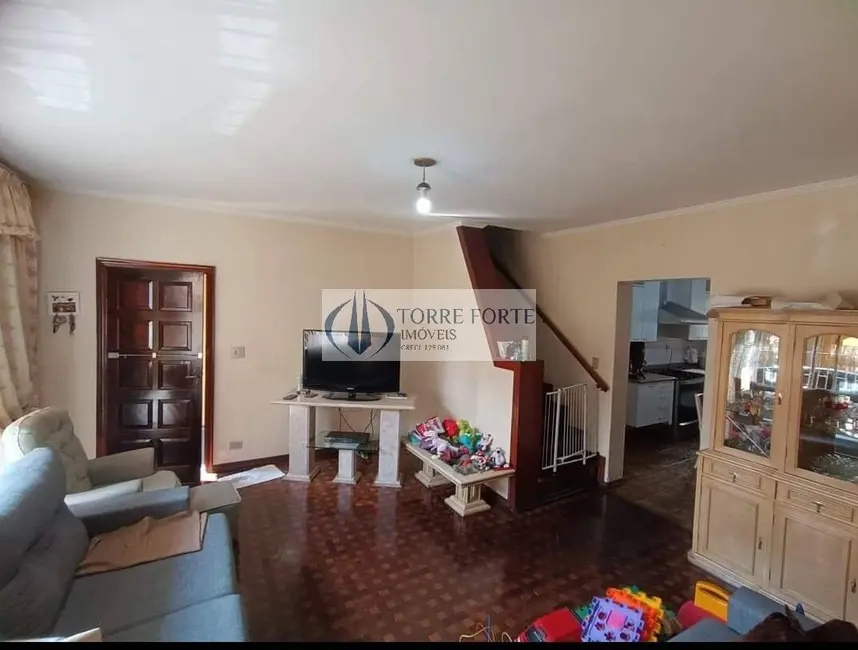 Foto 3 de Sobrado com 4 quartos à venda, 224m2 em Vila Ema, São Paulo - SP