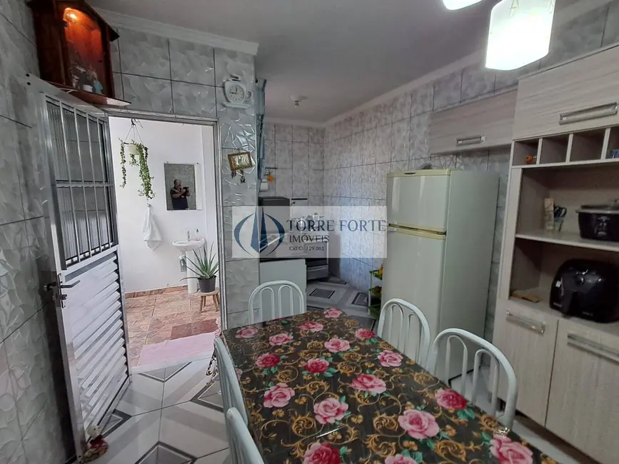 Sobrado com 3 quartos à venda, 170m2 em Jardim Grimaldi, São Paulo - SP - imagem 7 Foto 7 de Sobrado com 3 quartos à venda, 170m2 em Jardim Grimaldi, São Paulo - SP