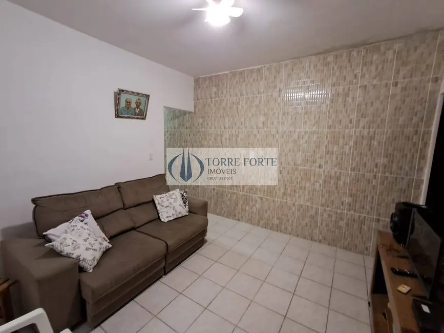Sobrado com 3 quartos à venda, 170m2 em Jardim Grimaldi, São Paulo - SP - imagem 6 Foto 6 de Sobrado com 3 quartos à venda, 170m2 em Jardim Grimaldi, São Paulo - SP