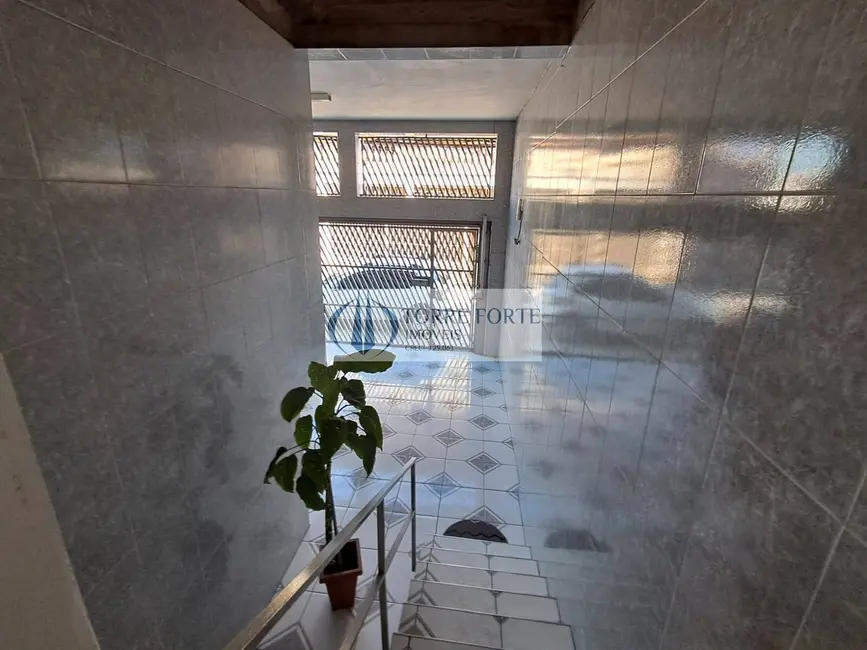 Sobrado com 3 quartos à venda, 170m2 em Jardim Grimaldi, São Paulo - SP - imagem 3 Foto 3 de Sobrado com 3 quartos à venda, 170m2 em Jardim Grimaldi, São Paulo - SP
