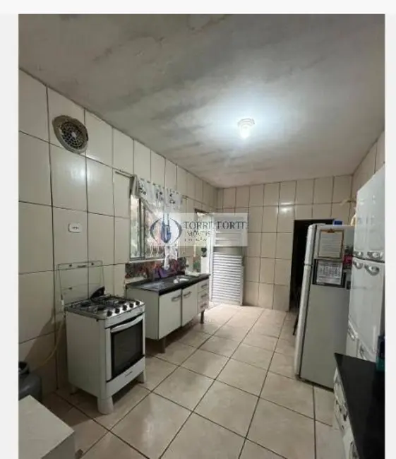 Foto 2 de Casa com 2 quartos à venda, 120m2 em Vila Rica, São Paulo - SP