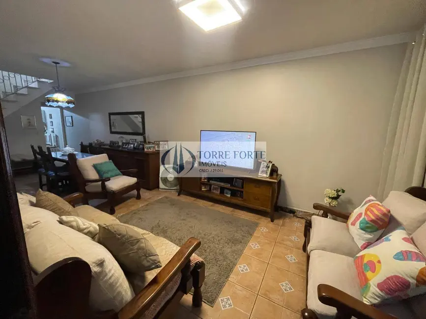 Foto 3 de Sobrado com 3 quartos à venda, 125m2 em Jardim Piqueroby, São Paulo - SP