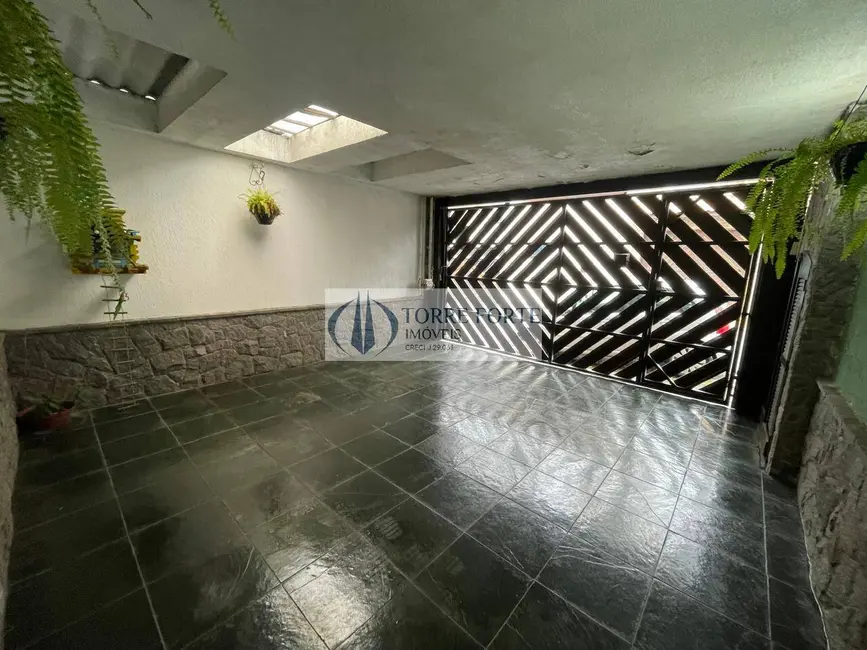 Foto 2 de Sobrado com 3 quartos à venda, 125m2 em Jardim Piqueroby, São Paulo - SP