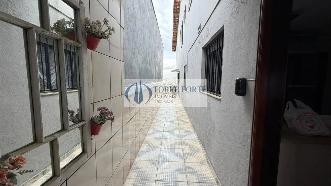 Casa com 4 quartos à venda, 243m2 em Vila Alpina, São Paulo - SP - imagem 4 Foto 4 de Casa com 4 quartos à venda, 243m2 em Vila Alpina, São Paulo - SP