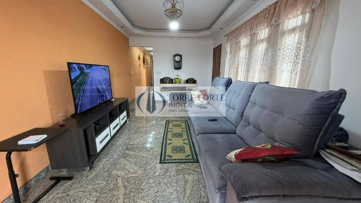 Casa com 4 quartos à venda, 243m2 em Vila Alpina, São Paulo - SP - imagem 5 Foto 5 de Casa com 4 quartos à venda, 243m2 em Vila Alpina, São Paulo - SP