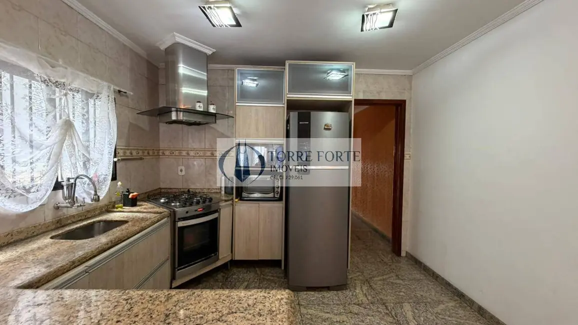 Casa com 4 quartos à venda, 243m2 em Vila Alpina, São Paulo - SP - imagem 8 Foto 8 de Casa com 4 quartos à venda, 243m2 em Vila Alpina, São Paulo - SP