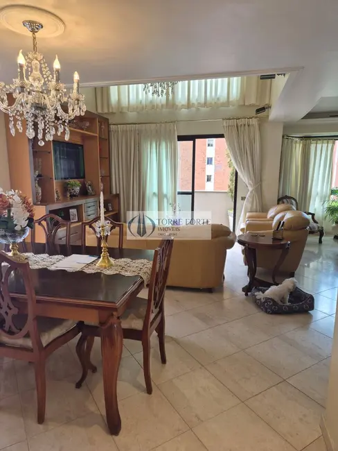 Apartamento com 4 quartos à venda, 184m2 em Vila Suzana, São Paulo - SP - imagem 3 Foto 3 de Apartamento com 4 quartos à venda, 184m2 em Vila Suzana, São Paulo - SP